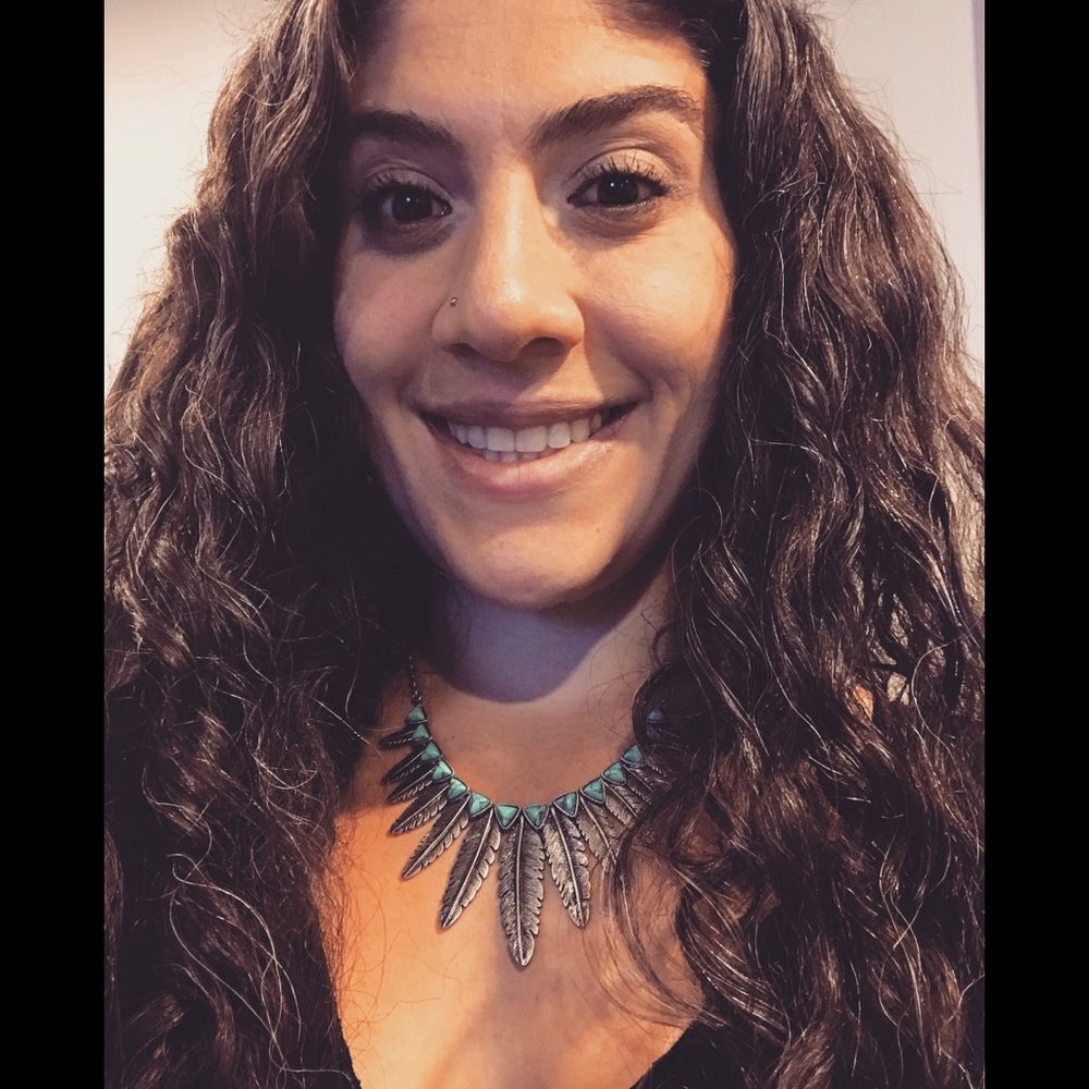 Meet your Posher, Kara